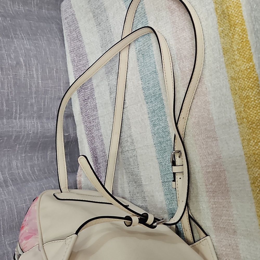 Guess Pink and Purple Floral Backpack - Picture 9 of 13